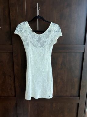 Hollister Ivory Lace Mini Dress with Cap Sleeves